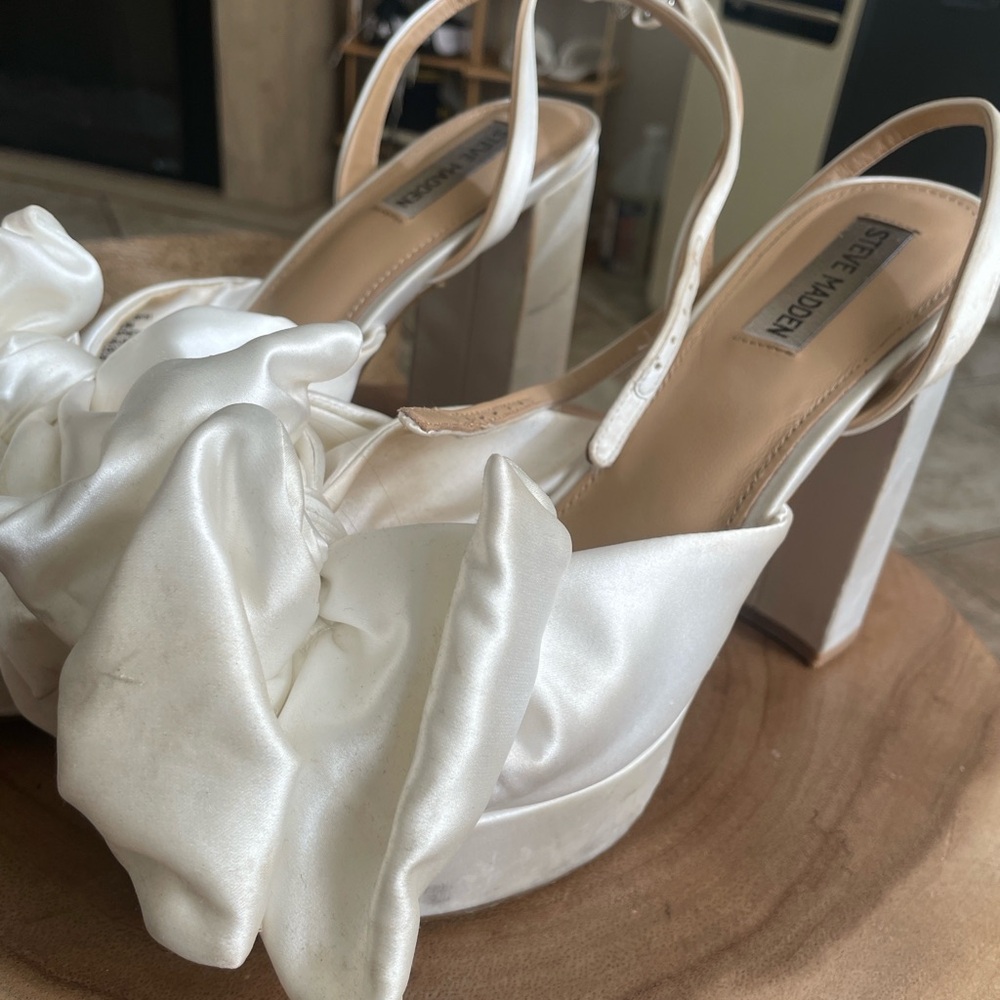 Steve Madden Cream Platform Heels